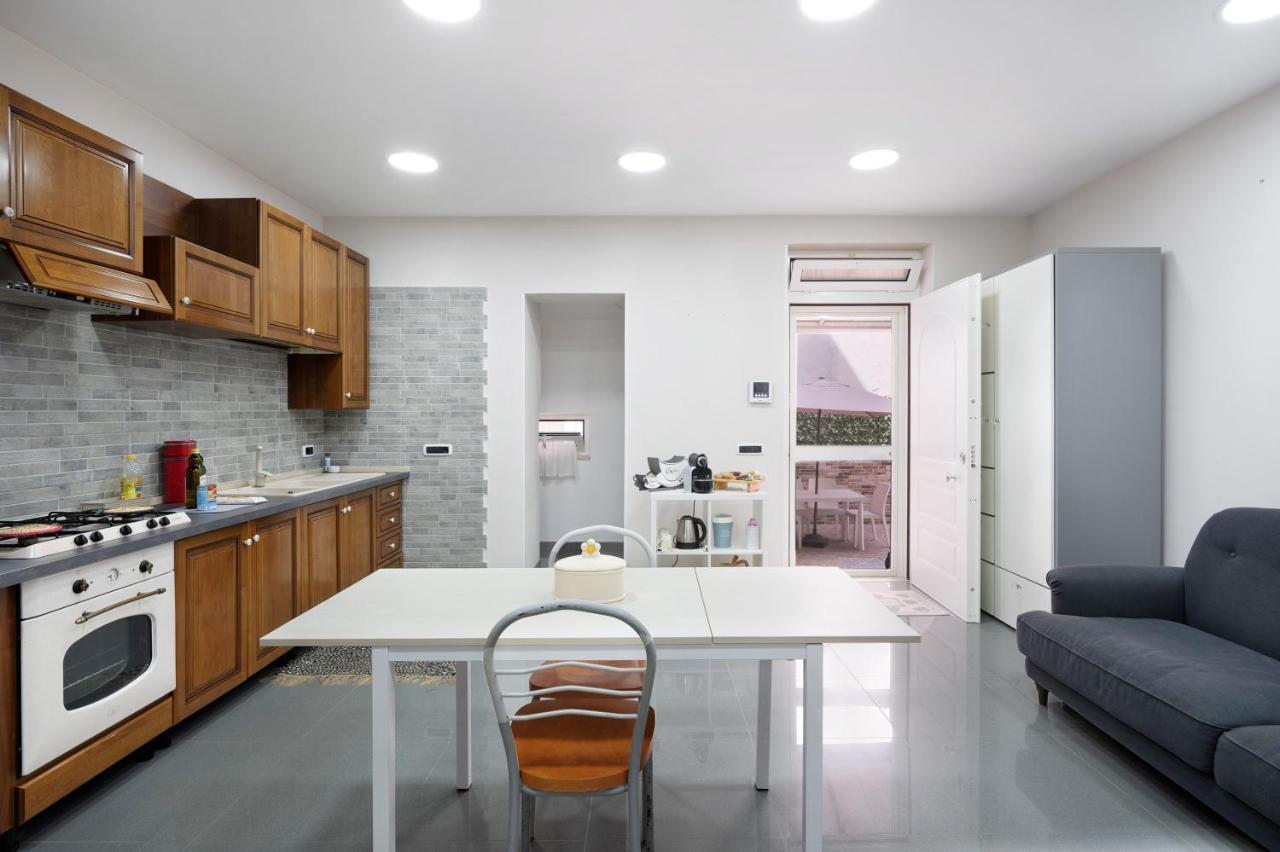 Casa Davide Apartment Torre Annunziata Bagian luar foto